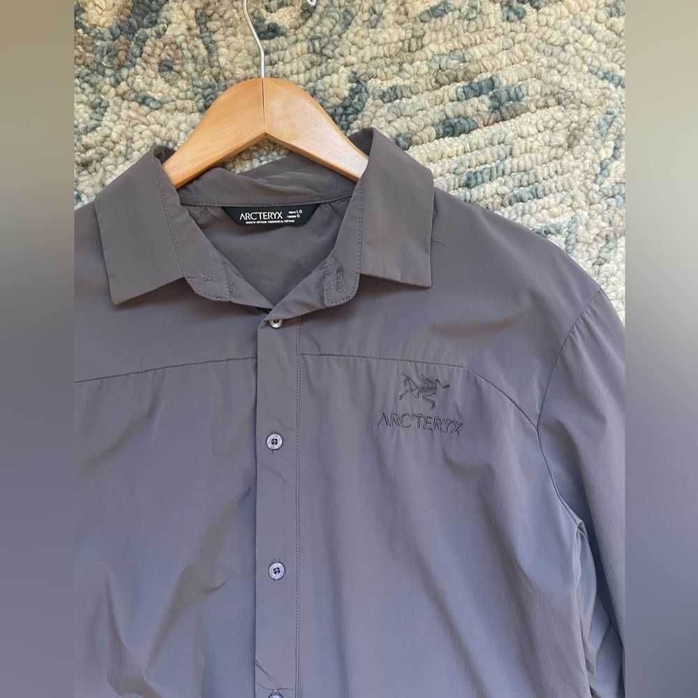 Arc'teryx Men’s Grey Long Sleeve Casual Button-Up Outdoor Shirts Size Large